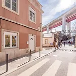 GuestReady - Colourful&Modern LxFactory